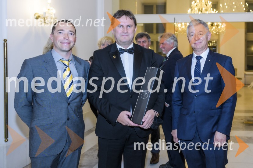  ... ;  Nino Maletič, predsednik Lions kluba Maribor;  ... Dobrodelna prireditev Lions kluba Maribor