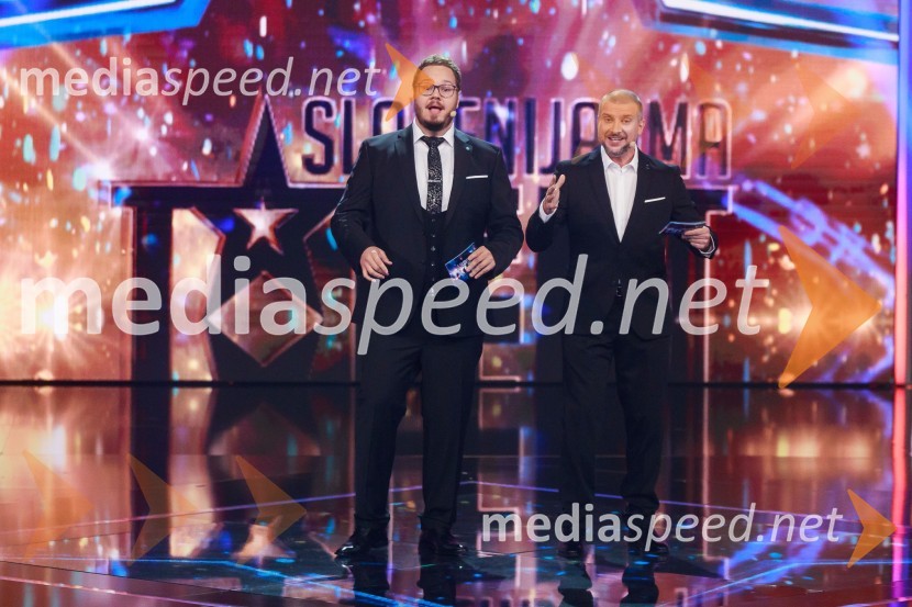  Sašo Stare, stand up komik, voditelj;  Aleš Novak, stand-up komikSlovenija ima talent 2021, prva polfinalna oddaja