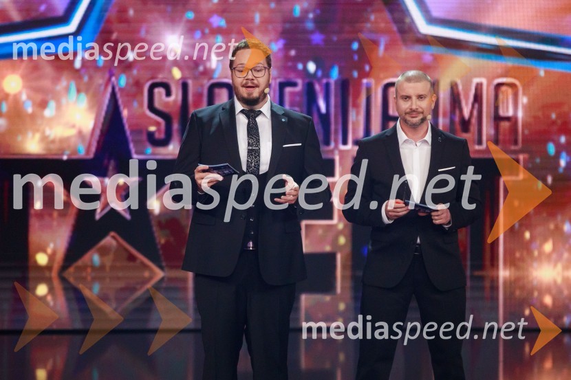  Sašo Stare, stand up komik, voditelj;  Aleš Novak, stand-up komikSlovenija ima talent 2021, prva polfinalna oddaja