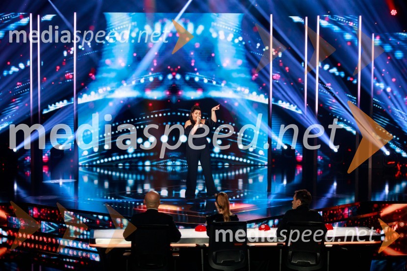 Emilija  DomićSlovenija ima talent 2021, prva polfinalna oddaja