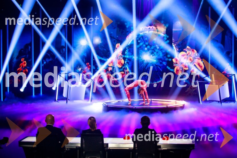  Tajda  KorčeSlovenija ima talent 2021, prva polfinalna oddaja