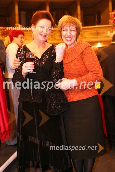 Elza Budau, dobitnica Viktorja za življenjsko delo in nekdanja ljubljanska županja Viktorija PotočnikSlovenka leta 2005