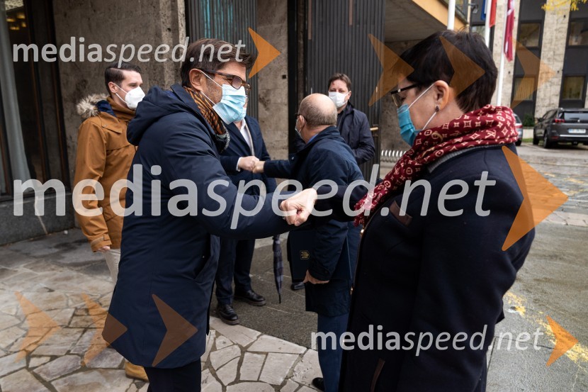  Matjaž Rakovec, župan Mestne občine KranjOdkritje ukrajinskega kipa v Parku La Ciotat