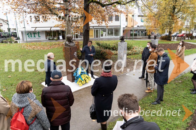 Odkritje ukrajinskega kipa v Parku La Ciotat