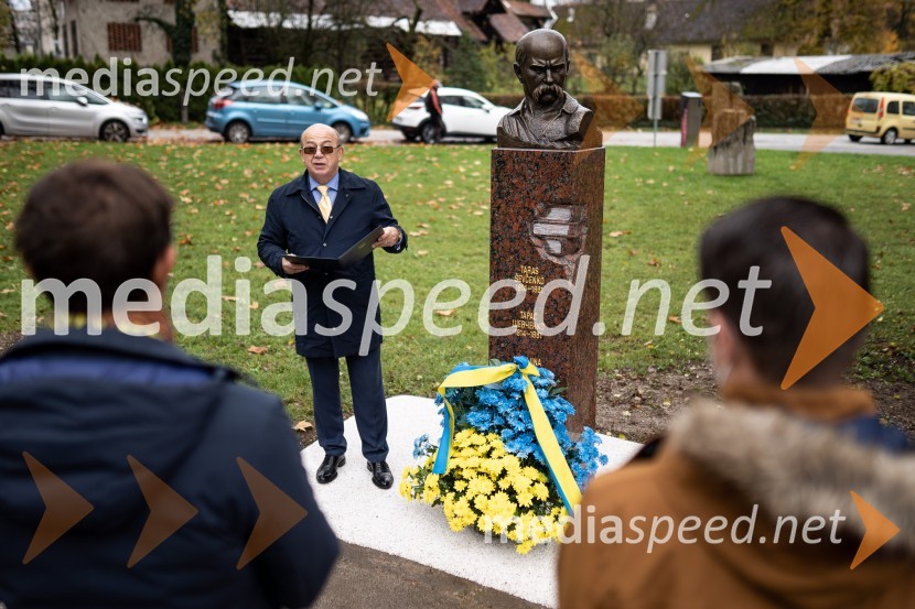  Mihajlo  Brodovič, ukrajinski veleposlanik v SlovenijiOdkritje ukrajinskega kipa v Parku La Ciotat