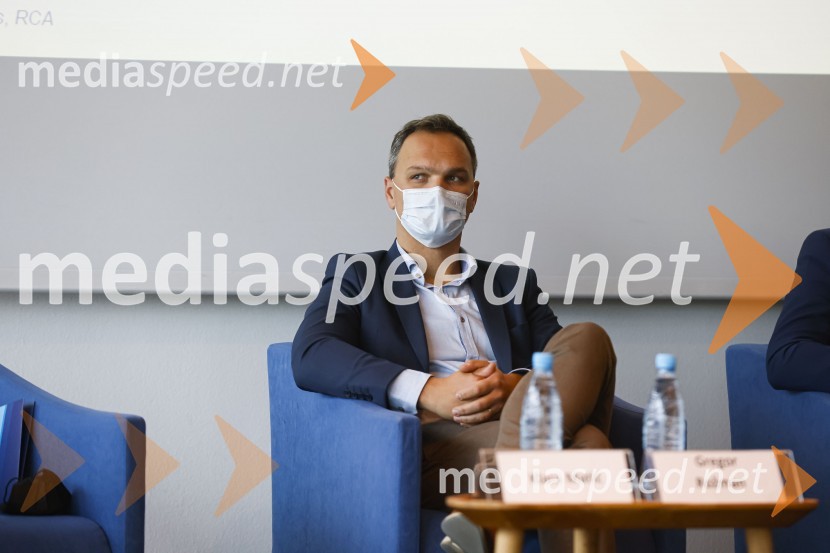  Gregor  Rožman, partner in pomočnik direktorja, Protim Ržišnik PercBusiness Talk, Slovensko-nemška gospodarska zbornica