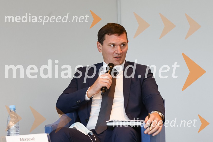  Matevž Menčak, vodja nepremičninskega sklada, Generali InvestmentsBusiness Talk, Slovensko-nemška gospodarska zbornica