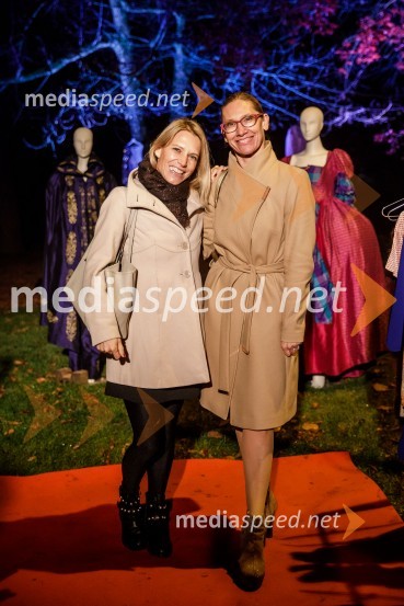  Tina Fujs, Agencija AVI;  Katja Mlakar, direktorica, agencija AVIŽenska, 50. premiera Špas teatra