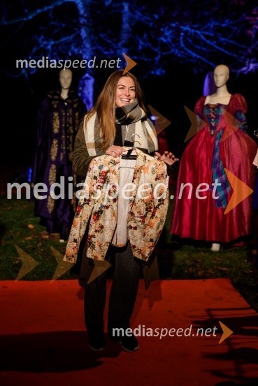  Azra Selimanović, plesalka, televizijska voditeljicaŽenska, 50. premiera Špas teatra