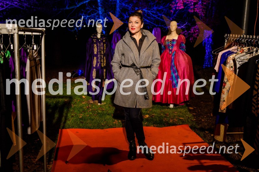  Jasna Kuljaj, TV voditeljicaŽenska, 50. premiera Špas teatra