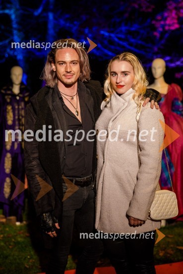  Luka Markus Štajer, pevec, igralec;  Lara BuntaŽenska, 50. premiera Špas teatra