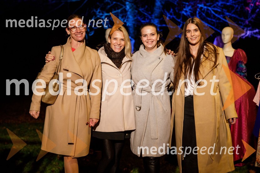  Katja Mlakar, direktorica, agencija AVI;  Tina Fujs, Agencija AVI;  Sara Ašanin Gole, agencija AVI;  Ika Dujič VrtačnikŽenska, 50. premiera Špas teatra