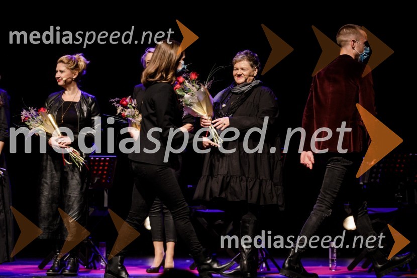  Vesna Pernarčič, igralka;  Desa Muck, voditeljica, pisateljica, dobitnica nagrade Frana Milčinskega – Ježka 2016Ženska, 50. premiera Špas teatra