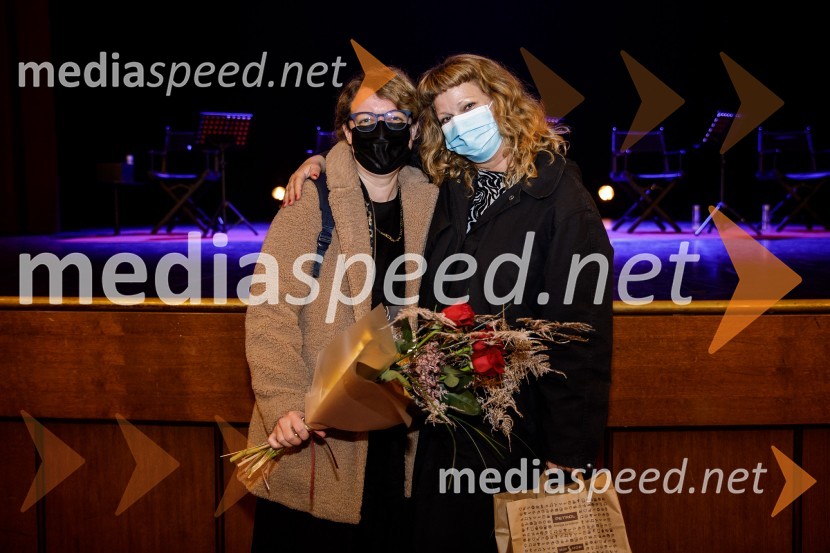  Deja  Crnovič, sociologinja, raziskovalka, publicistka in novinarka;  Tijana Zinajić, režiserkaŽenska, 50. premiera Špas teatra