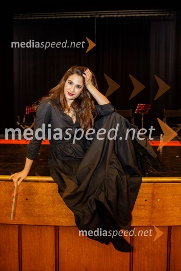  Saša Pavlin Stošić, igralkaŽenska, 50. premiera Špas teatra