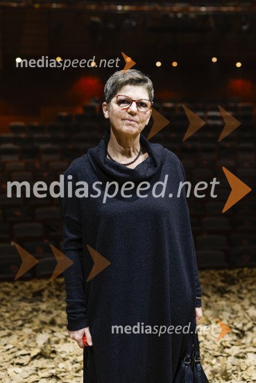  Mirjam Drnovšček, direktorica, SNG Nova GoricaIn stoletje bo zardelo. Primer Kocbek, premiera melodrame