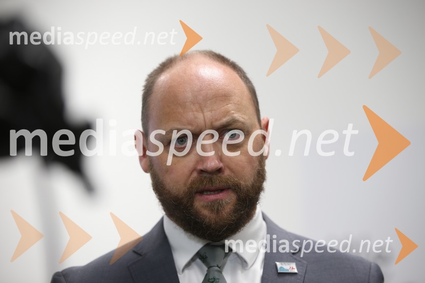  Boštjan Gorjup, direktor podjetja BSHV BSH Nazarje Janez Janša otvoril Agilni razvojni center