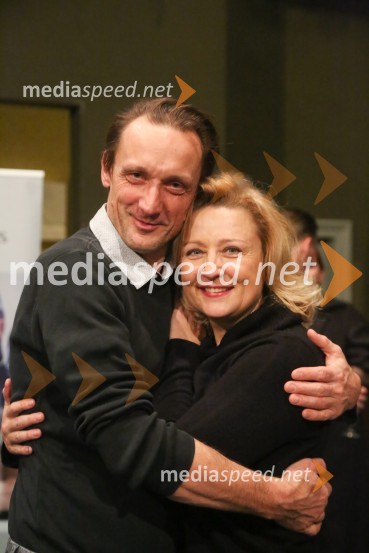  Marko  Mandić, igralec;  Nataša Barbara Gračner, igralkaCement, premiera v SNG Drama Ljubljana