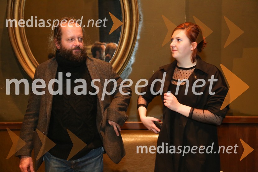  Sebastijan  Horvat, režiser;  ... Cement, premiera v SNG Drama Ljubljana