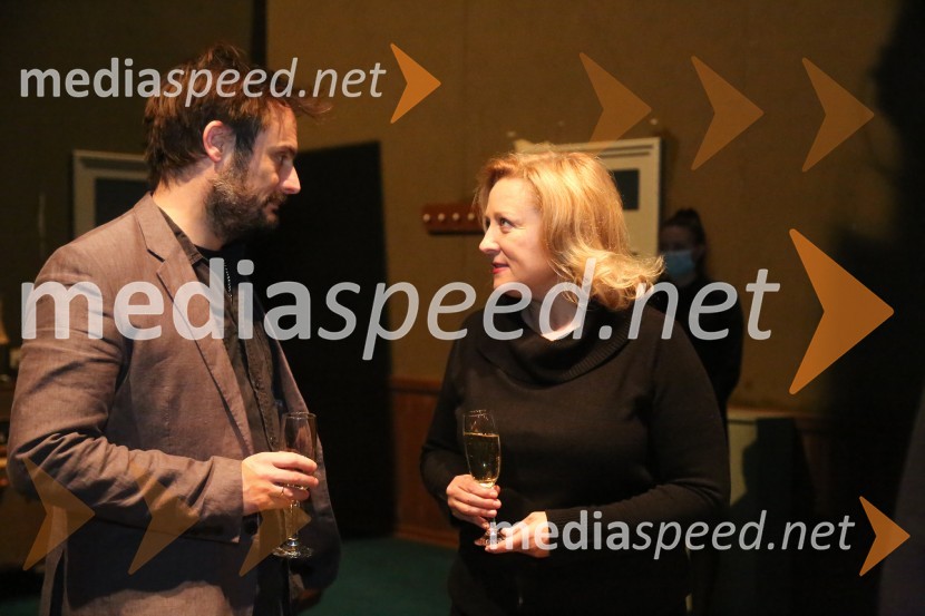  Milan Ramšak Marković, dramaturg;  Nataša Barbara Gračner, igralkaCement, premiera v SNG Drama Ljubljana