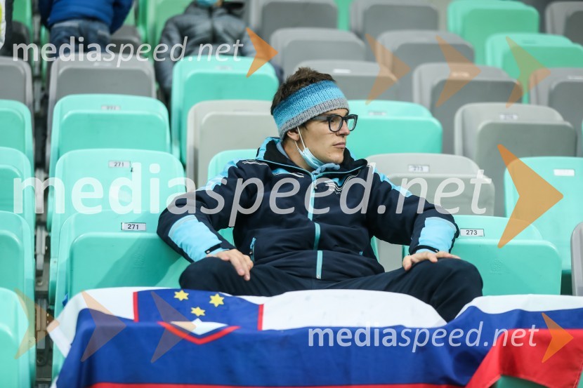 Slovenija - Ciper, nogometna tekma