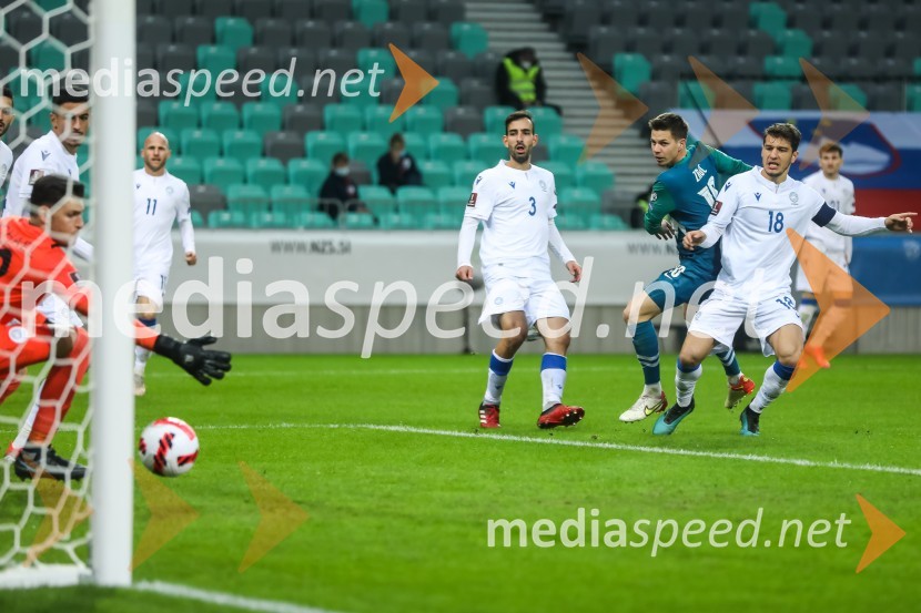 Slovenija - Ciper, nogometna tekma