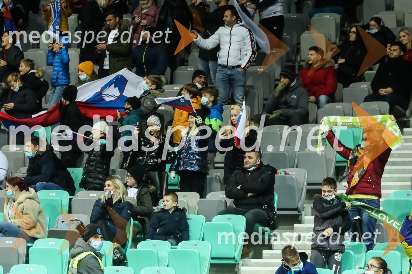 Slovenija - Ciper, nogometna tekma