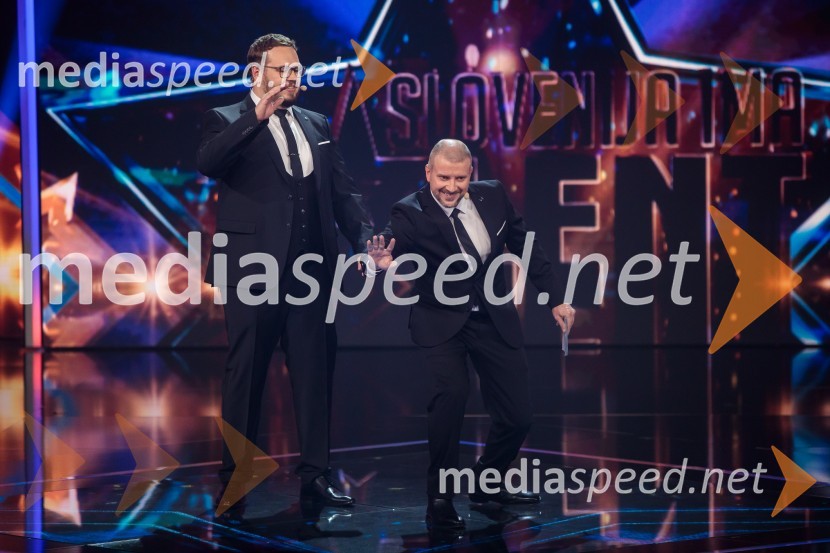  Sašo Stare, stand up komik, voditelj;  Aleš Novak, stand-up komikSlovenija ima talent 2021, druga polfinalna oddaja