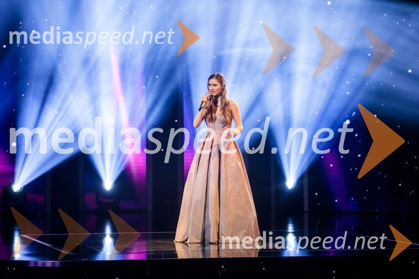  Lara ŽgajnarSlovenija ima talent 2021, druga polfinalna oddaja