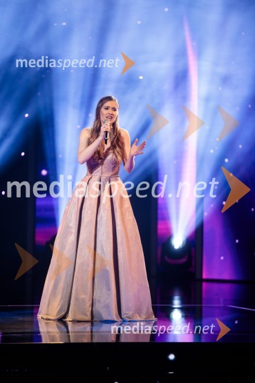  Lara ŽgajnarSlovenija ima talent 2021, druga polfinalna oddaja