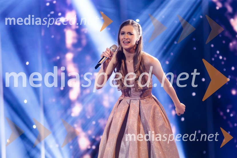 Lara ŽgajnarSlovenija ima talent 2021, druga polfinalna oddaja