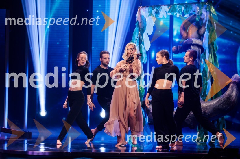  Maša Golob, violinistkaSlovenija ima talent 2021, druga polfinalna oddaja