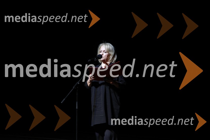  Alenka Iskra, podžupanja Mestne občine Maribor za področje sociale, socialnega podjetništva, kulture in turizma ter društev in nevladnih organizacijAnton Bogov se je s Smrtjo v Benetkah poslovil od aktivne kariere