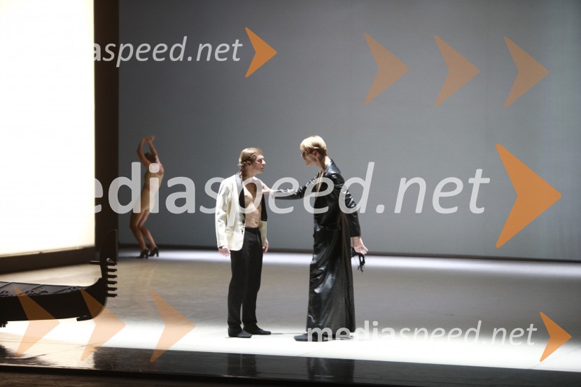  Anton Bogov, baletni solist;  ... Anton Bogov se je s Smrtjo v Benetkah poslovil od aktivne kariere