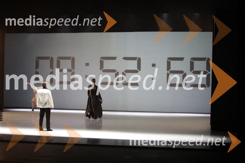  Anton Bogov, baletni solist;  Sytze Jan Luske, baletni plesalecAnton Bogov se je s Smrtjo v Benetkah poslovil od aktivne kariere