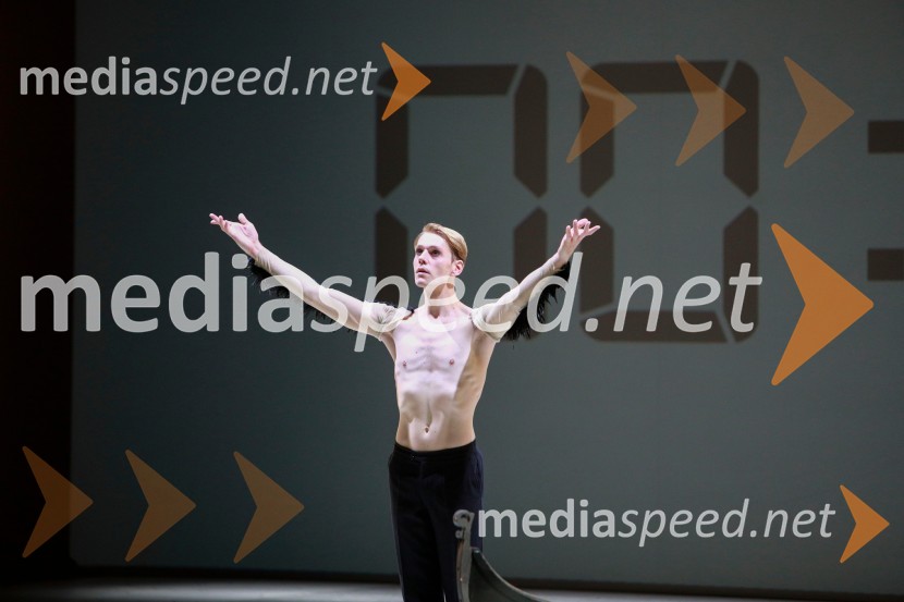  Sytze Jan Luske, baletni plesalecAnton Bogov se je s Smrtjo v Benetkah poslovil od aktivne kariere