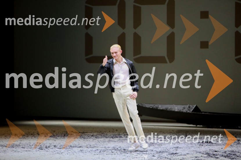  Christopher Thompson, baletni plesalecAnton Bogov se je s Smrtjo v Benetkah poslovil od aktivne kariere