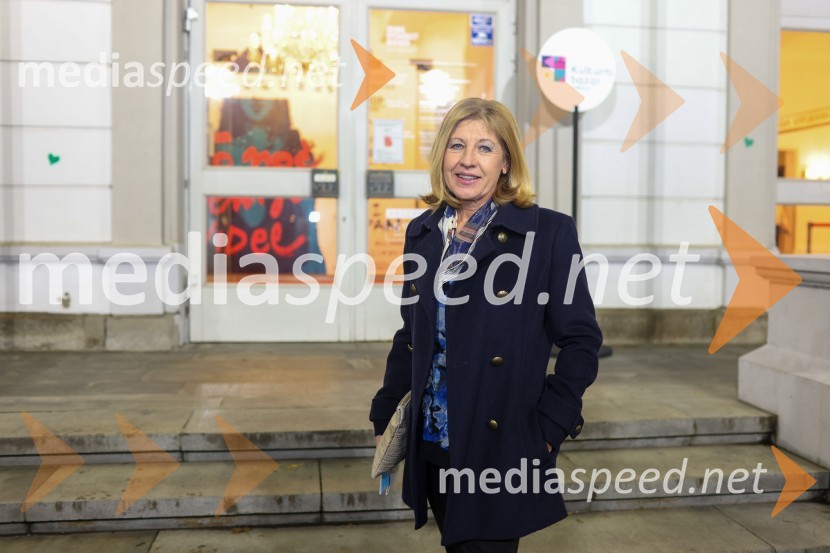  Mima  Jaušovec, nekdanja slovenska tenisačicaAnton Bogov se je s Smrtjo v Benetkah poslovil od aktivne kariere