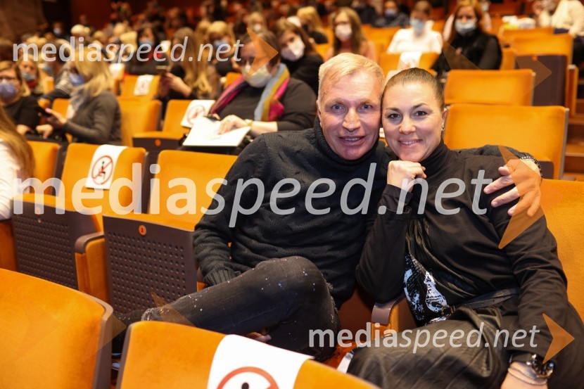  Igor  Jelen-Iggy, Hiša umetnosti IGENCelje;  Eva  Jankovič, balerinaAnton Bogov se je s Smrtjo v Benetkah poslovil od aktivne kariere