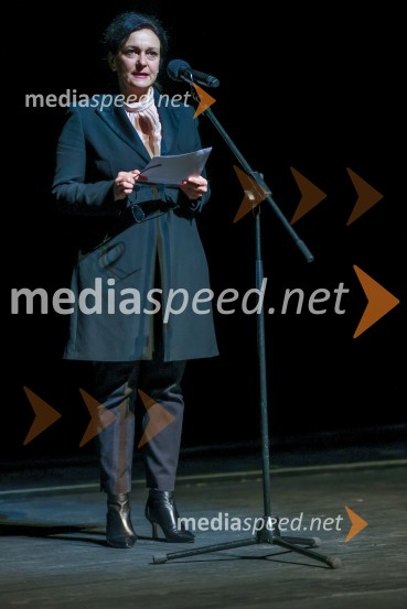  Barbara Koželj Podlogar, vršilka dolžnosti generalnega direktorja Direktorata za ustvarjalnost, Ministrstvo za kulturoAnton Bogov se je s Smrtjo v Benetkah poslovil od aktivne kariere