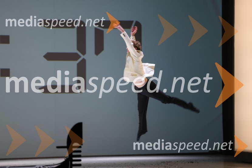  Anton Bogov, baletni solistAnton Bogov se je s Smrtjo v Benetkah poslovil od aktivne kariere