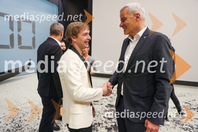  Anton Bogov, baletni solist;  Aleksander Saša Arsenovič, župan, Mestna občina MariborAnton Bogov se je s Smrtjo v Benetkah poslovil od aktivne kariere