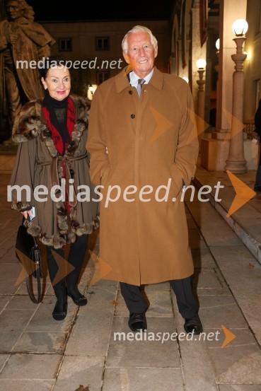  Božena Gorjanc;  Lojze Gorjanc, Smučarski klub Triglav KranjLepe vide lepo gorijo, premiera drame, Prešernovo gledališče Kranj