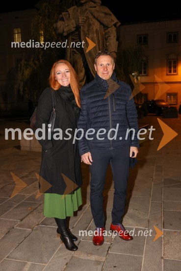  Alenka Rozman,  vodja upravljanja z blagovno znamko NLB;  Bor  Rozman,  direktor Mestne uprave, MO KranjLepe vide lepo gorijo, premiera drame, Prešernovo gledališče Kranj