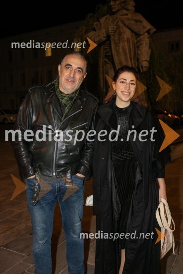  Igor Kavčič;  Zala Julija KavčičLepe vide lepo gorijo, premiera drame, Prešernovo gledališče Kranj