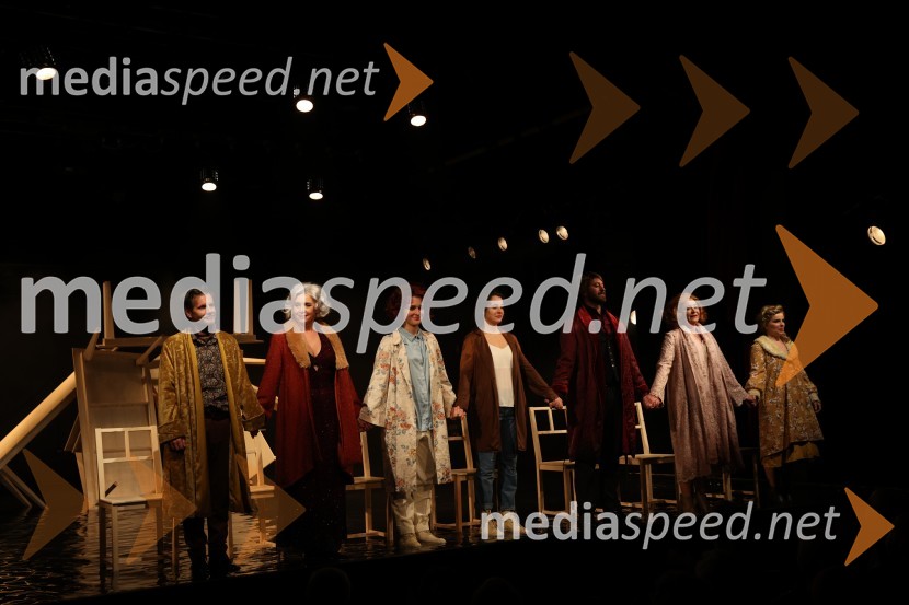  Aljoša Ternovšek, igralec;  Darja Reichman, igralka;  Vesna  Slapar, igralka;  Gaja Filač, igralka;  Miha Rodman, igralec;  Vesna  Jevnikar, igralka;  Doroteja Nadrah, igralkaLepe vide lepo gorijo, premiera drame, Prešernovo gledališče Kranj