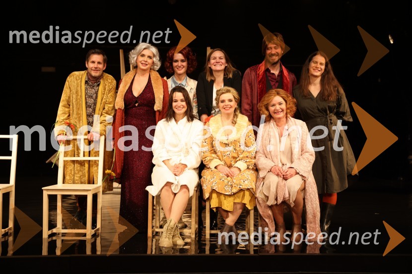  Aljoša Ternovšek, igralec;  Darja Reichman, igralka;  Gaja Filač, igralka;  Vesna  Slapar, igralka;  Maša Pelko, režiserka;  Doroteja Nadrah, igralka;  Miha Rodman, igralec;  Vesna  Jevnikar, igralka;  Eva Kraševec, dramaturginjaLepe vide lepo gorijo, premiera drame, Prešernovo gledališče Kranj