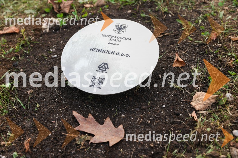 V Kranju začeli z akcijo »KR posvoji drevo«