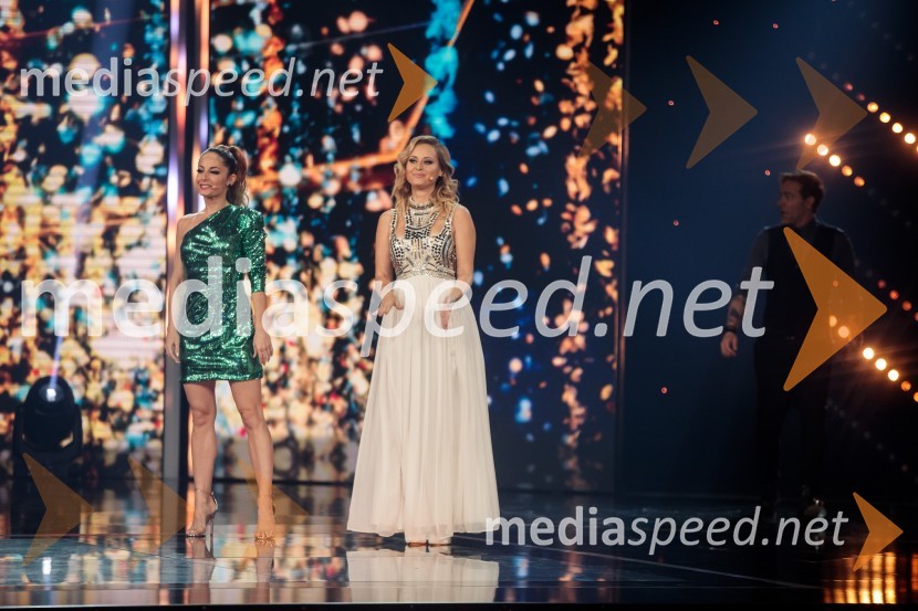  Ana Klašnja, balerina;  Marjetka Vovk, pevka, duo MaraayaSlovenija ima talent 2021, tretja polfinalna oddaja