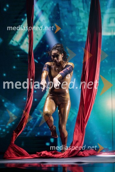  Tamia Šeme, cirkuška umetnicaSlovenija ima talent 2021, tretja polfinalna oddaja